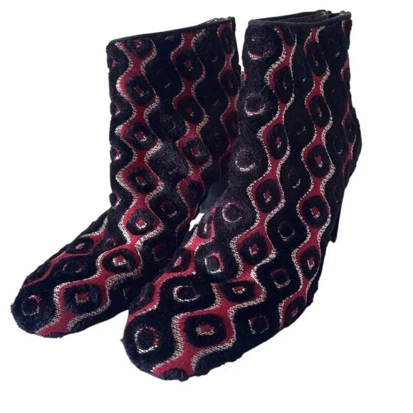 Stuart Weitzman Red Black Velvet Tapestry Ankle Boot Bad Reputation SZ 7.5 - Picture 9 of 10